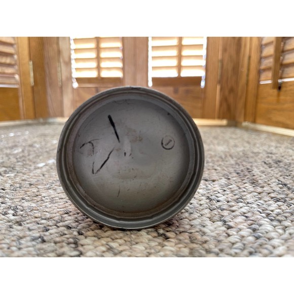 Vintage 1950s Spalding Championship Tennis Ball Tin with Two (2) Tennis Balls - Picture 7 of 16